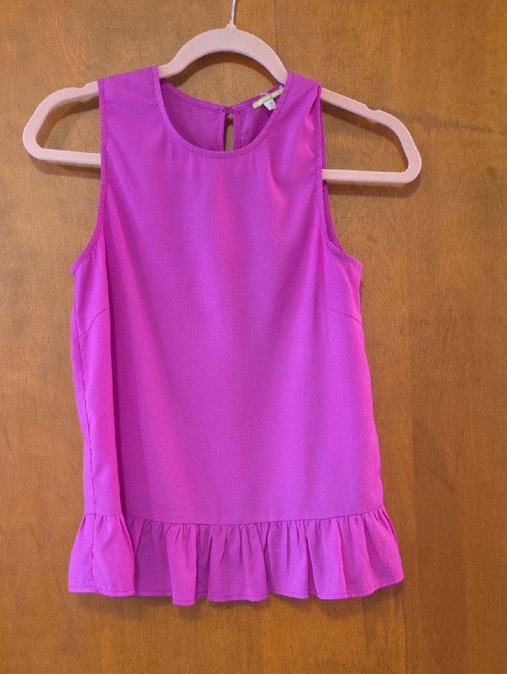 Gianni Bini Sleeveless Ruffle-Hem Tank Top - Fuchsia XS